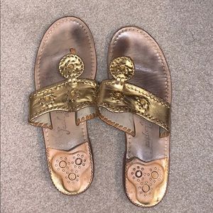 JACK RODGERS GOLD SANDALS